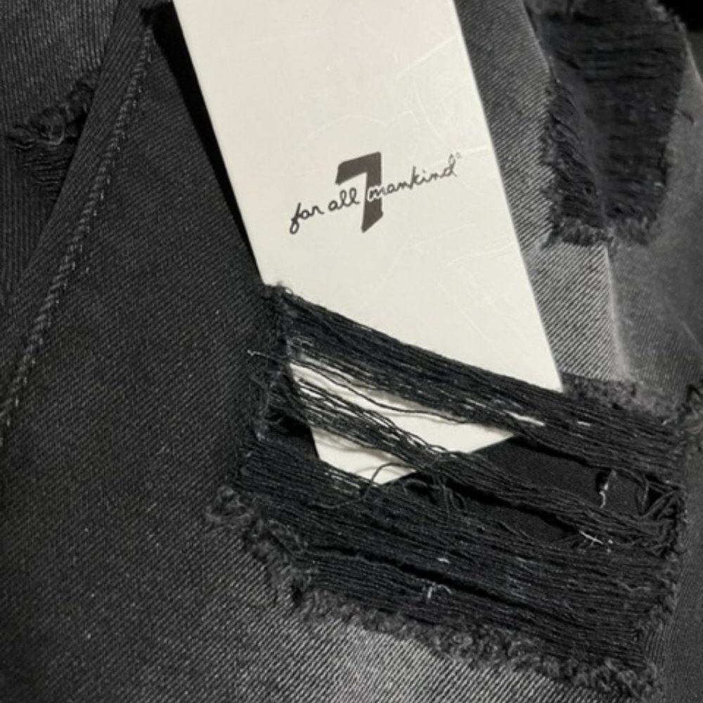 7 FOR ALL MANKIND Black Distressed Ankle Skinny Jeans Size 31 NWT - Picture 2 of 15